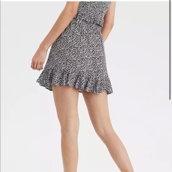 𝅺AMERICAN Eagle skirt - Picture 3 of 6